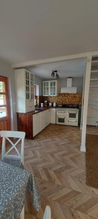 Przystanek Jeziorna 49 Villa Perlino Eksteriør billede